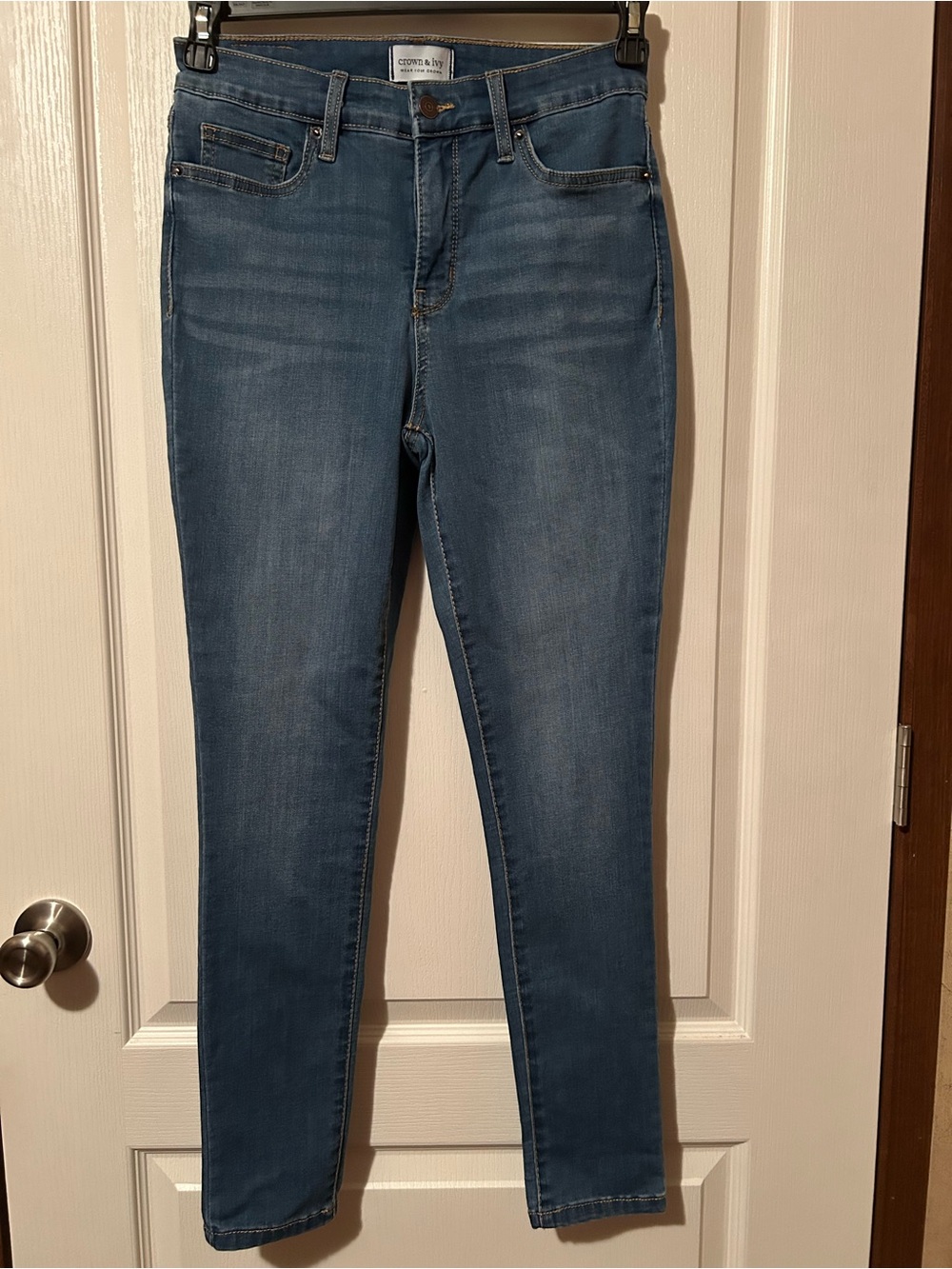 Crown & Ivy High Rise Skinny Jeans